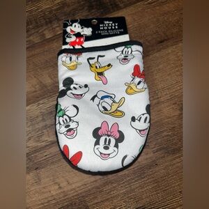 Disney Mickey and Friends Oven Mitts